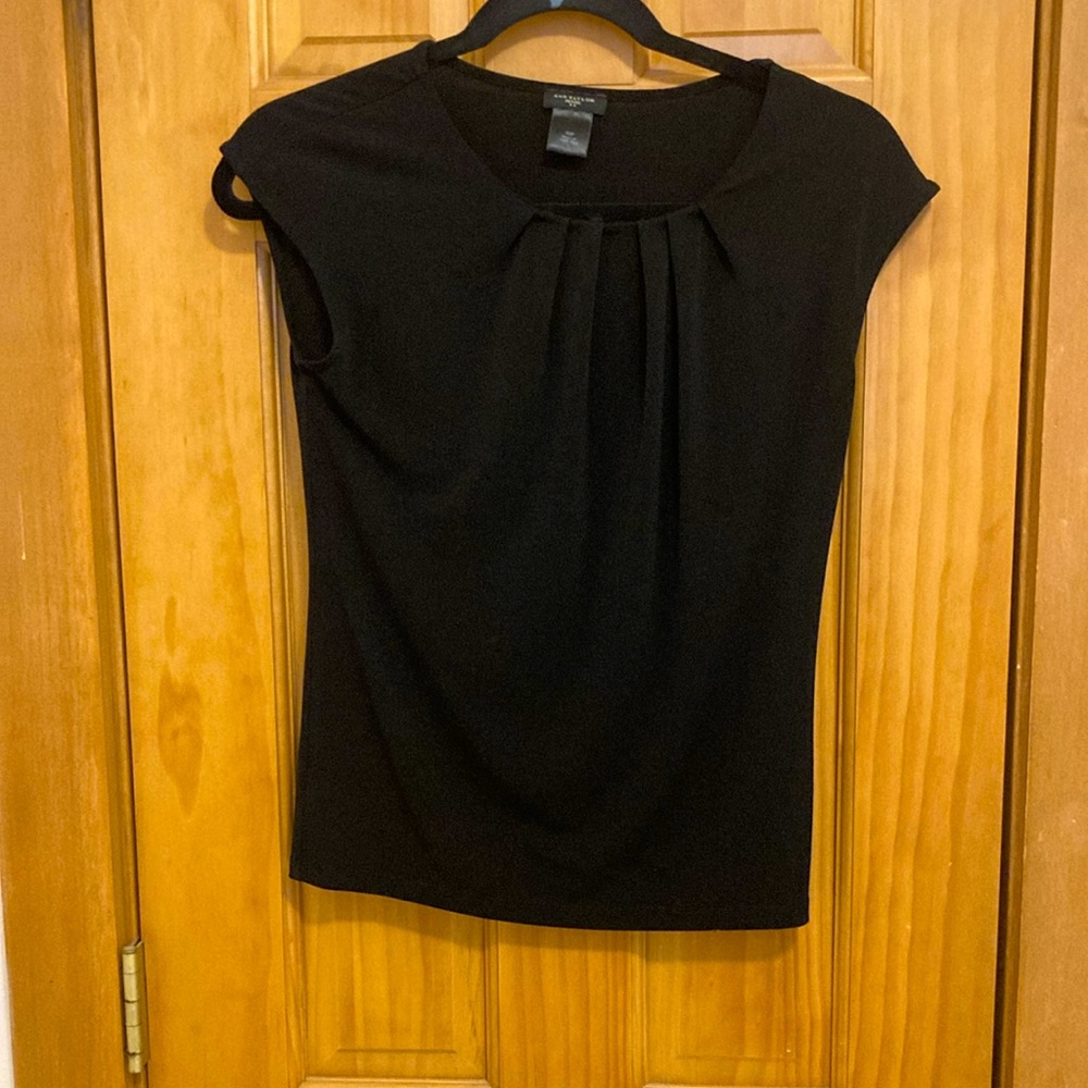 Black Ann Taylor petite stretch top